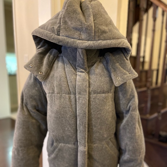 Kendall & Kylie Women Oversized Velour Puffer Jacket Heather Grey size Small - Picture 2 of 7